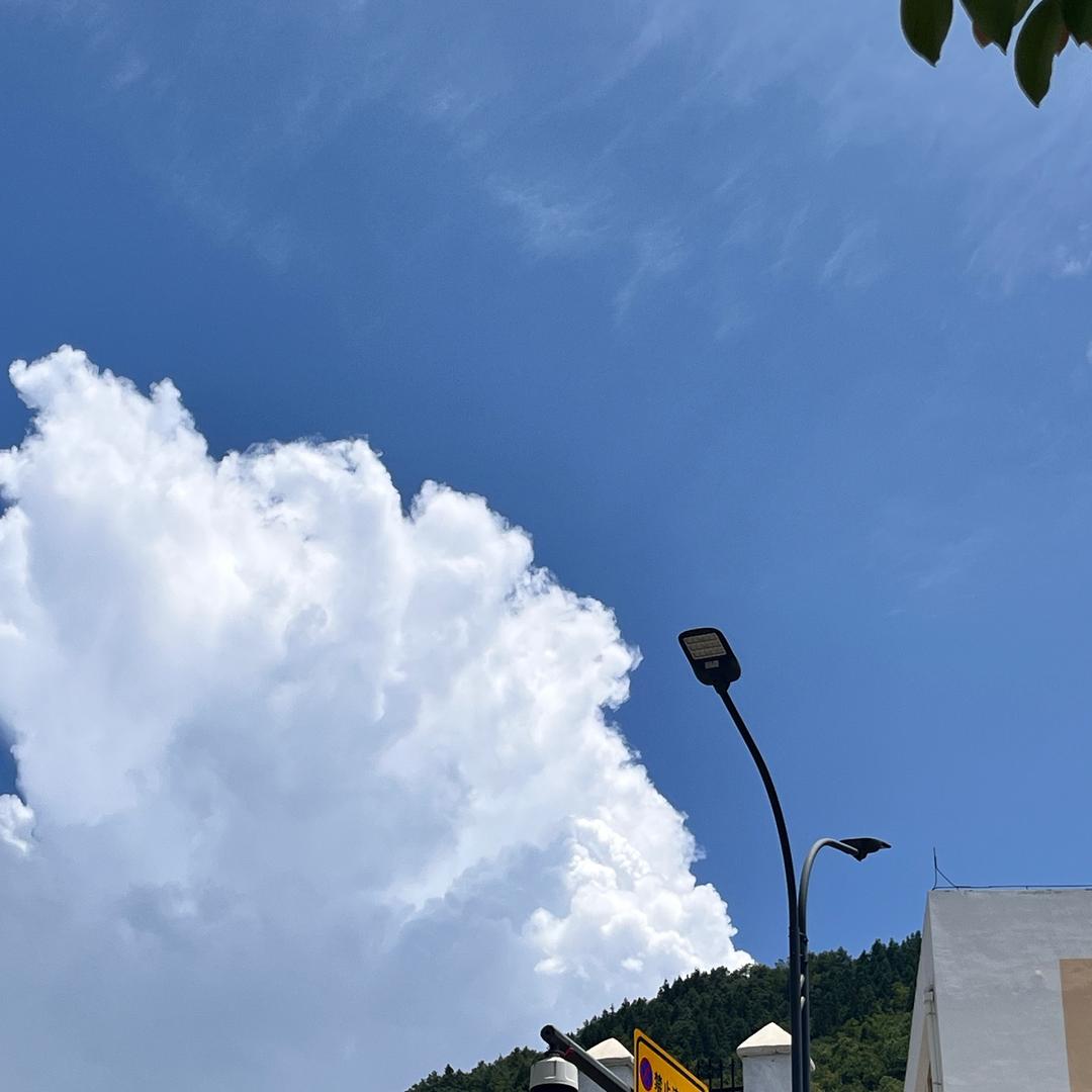 赫章英中黄老师