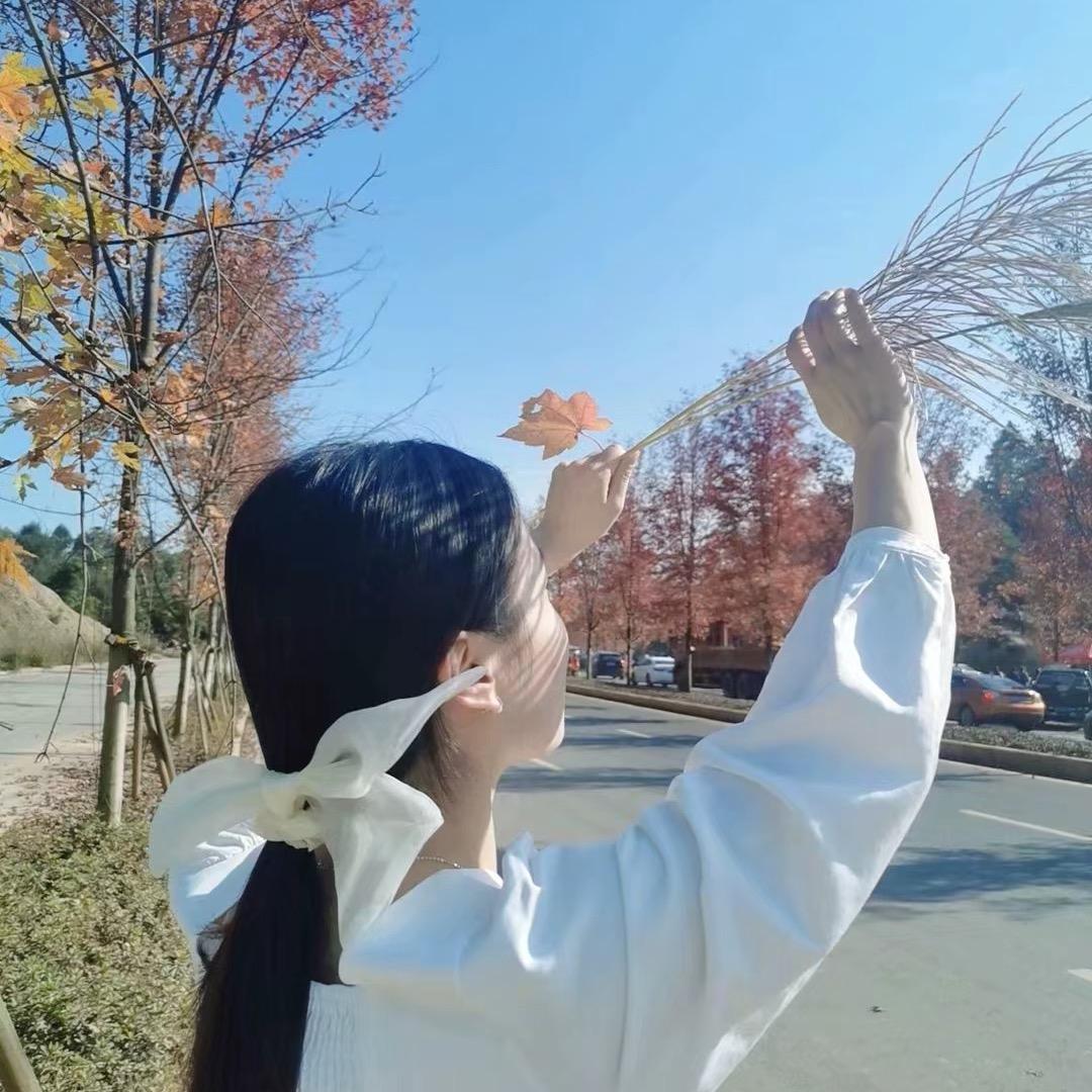 可爱的女孩子