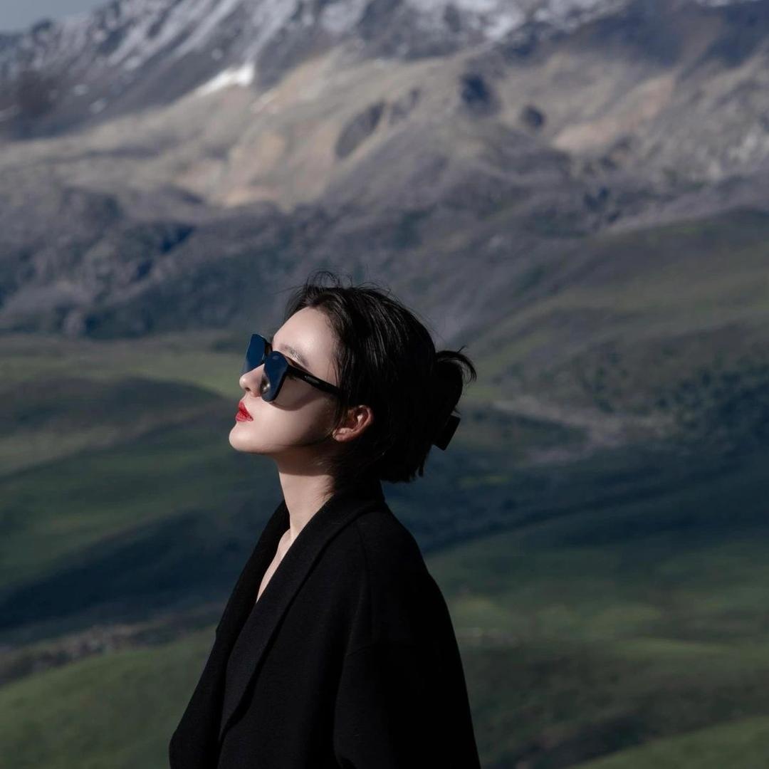 教语文的小于老师💗