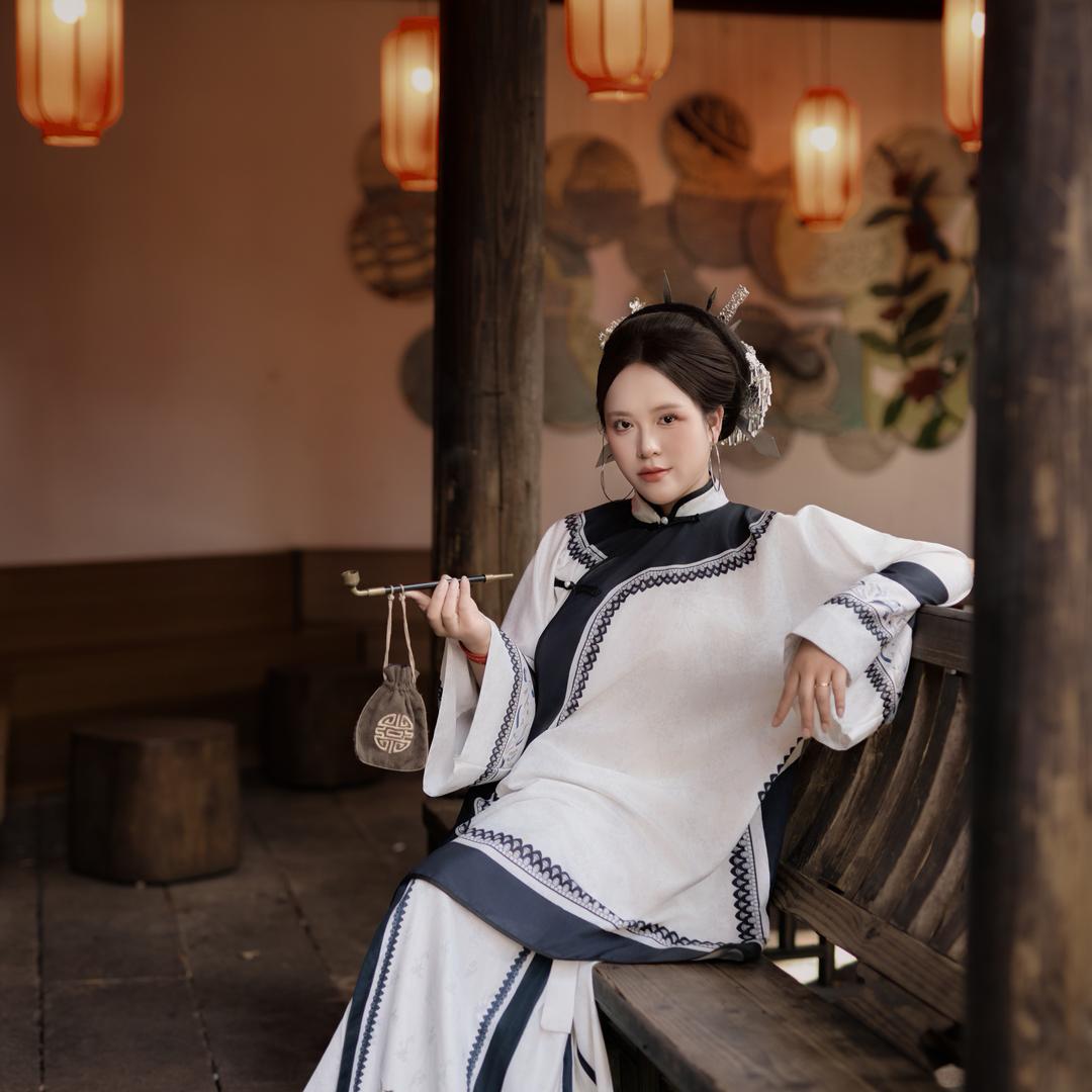 江玲