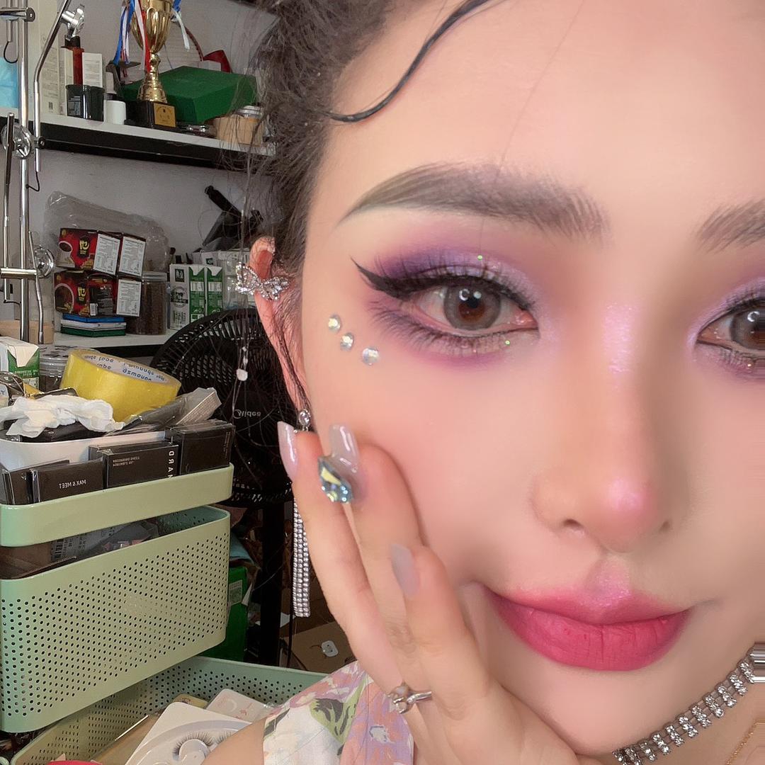 珍珠美妆眼影教程