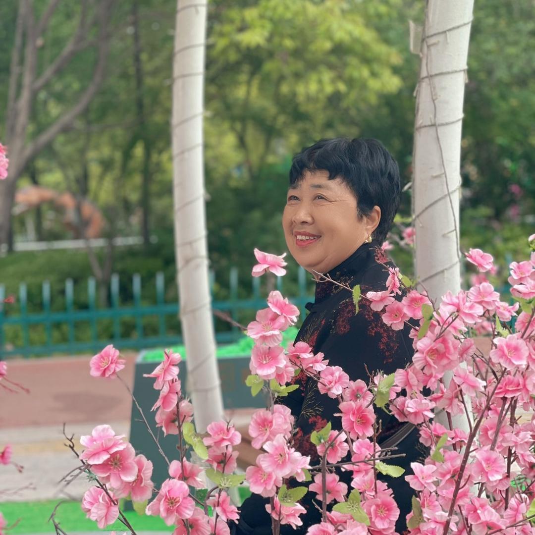 李侠