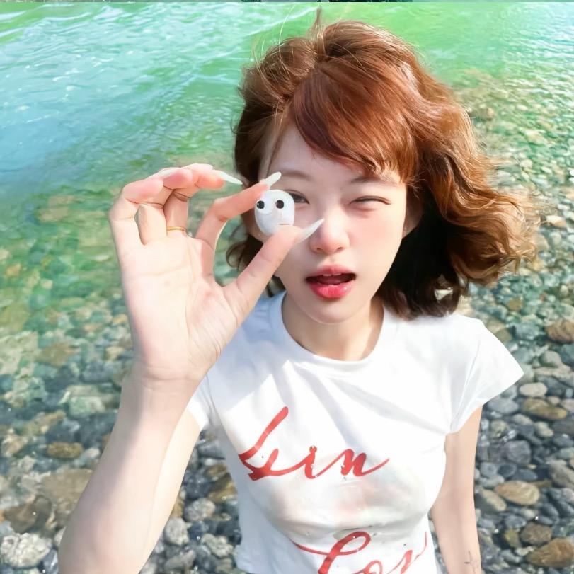 呆呆小狗꒦ິ^꒦ີ（Fanny）