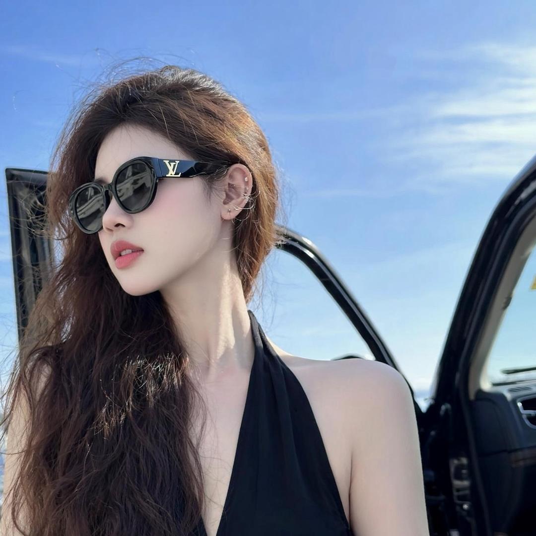 ·美美是个又乖又美的小可爱.🫧