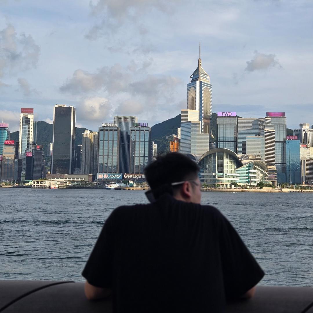 长站汽配国际贸易-林睿