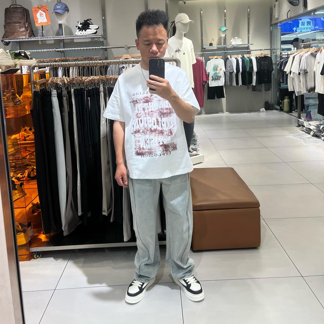 村里的托尼