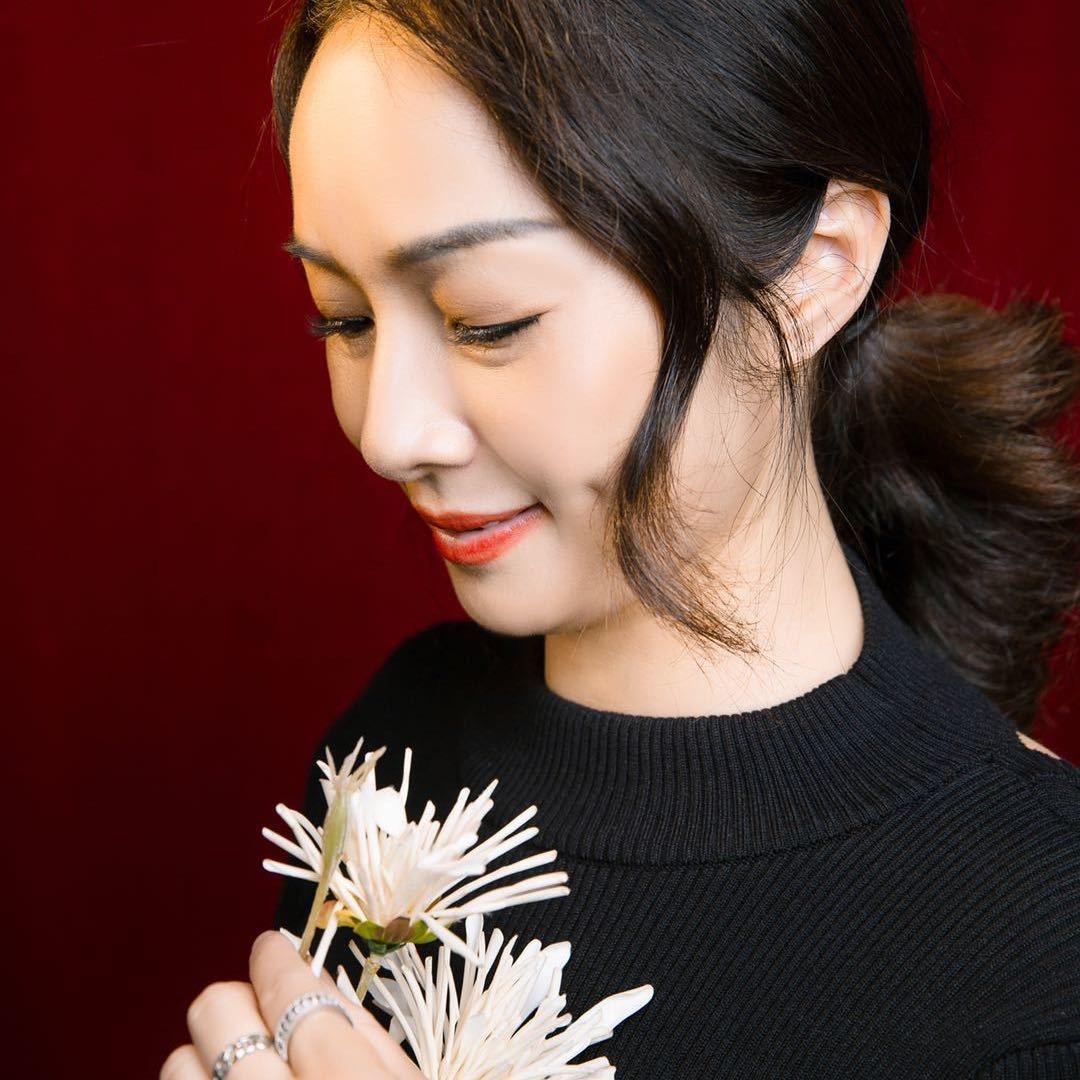 周周女士（修水柒牌男装）