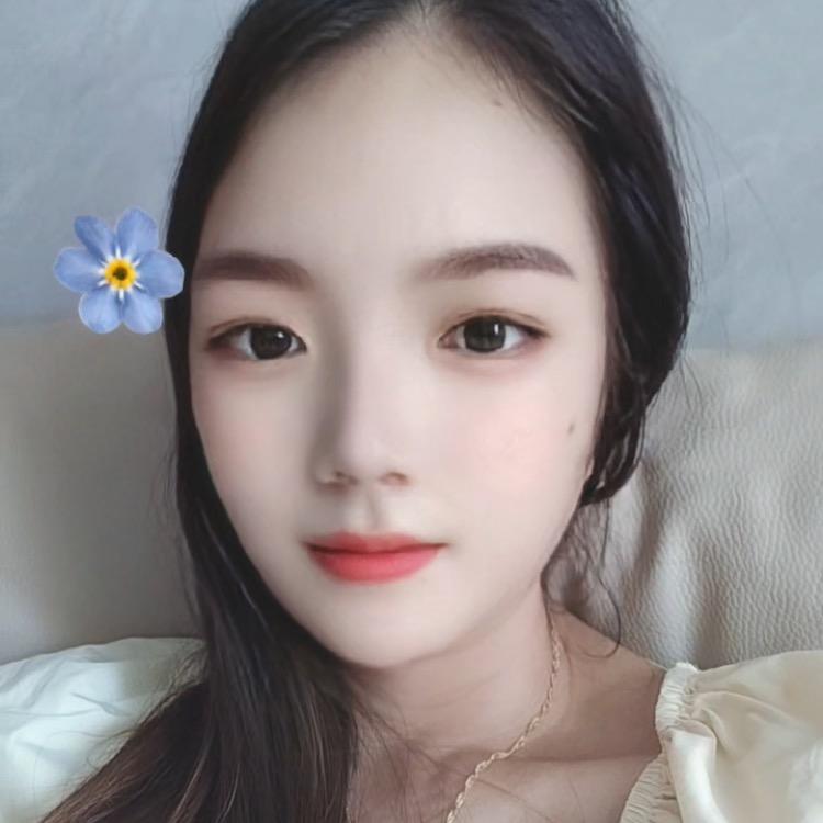 红红教练.