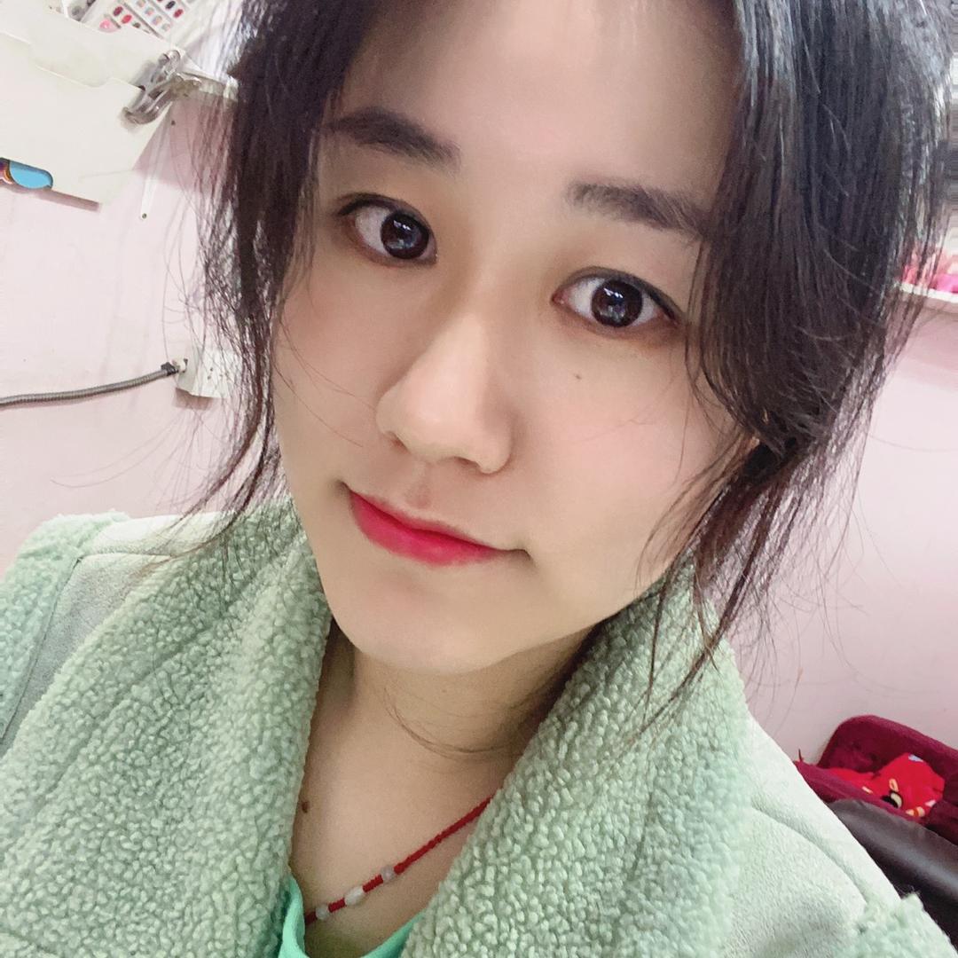 小雪美甲美睫