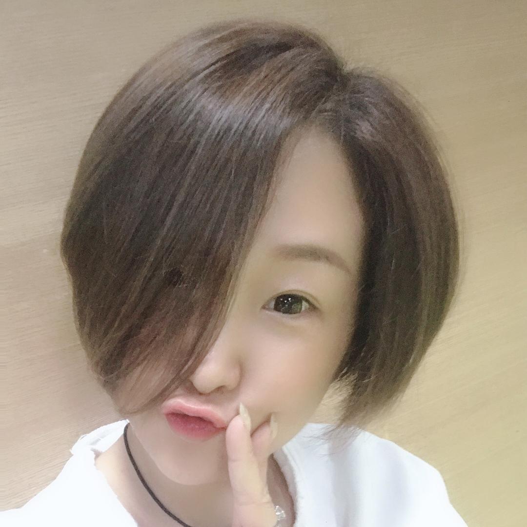 芳芳很奈斯👸🏻