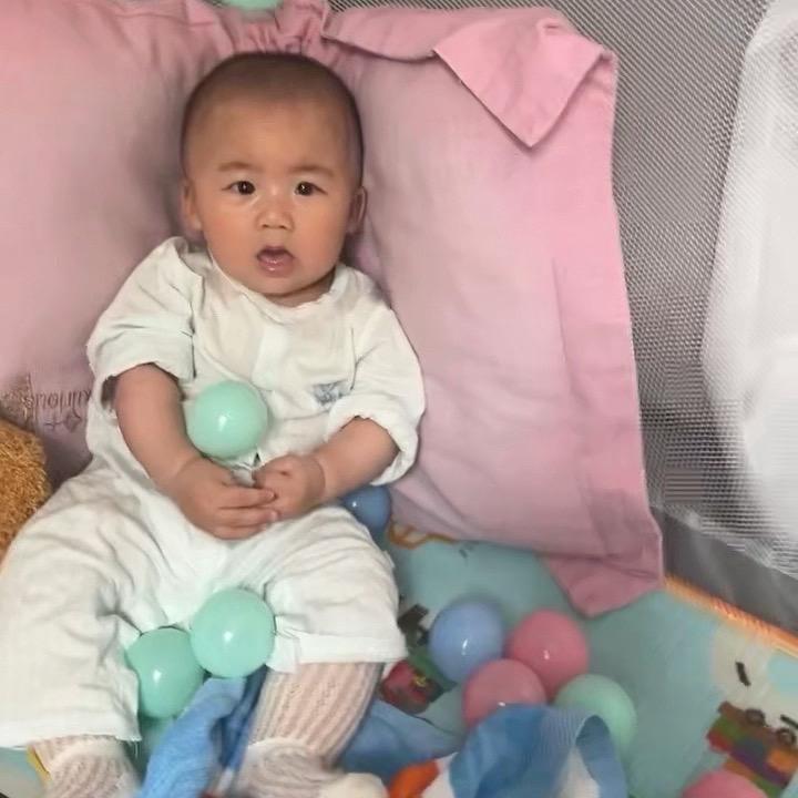 瑞瑞是小果冻~