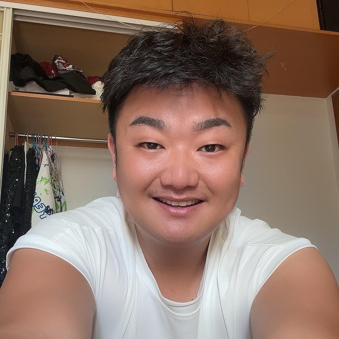 陈·三台（烧白哥）