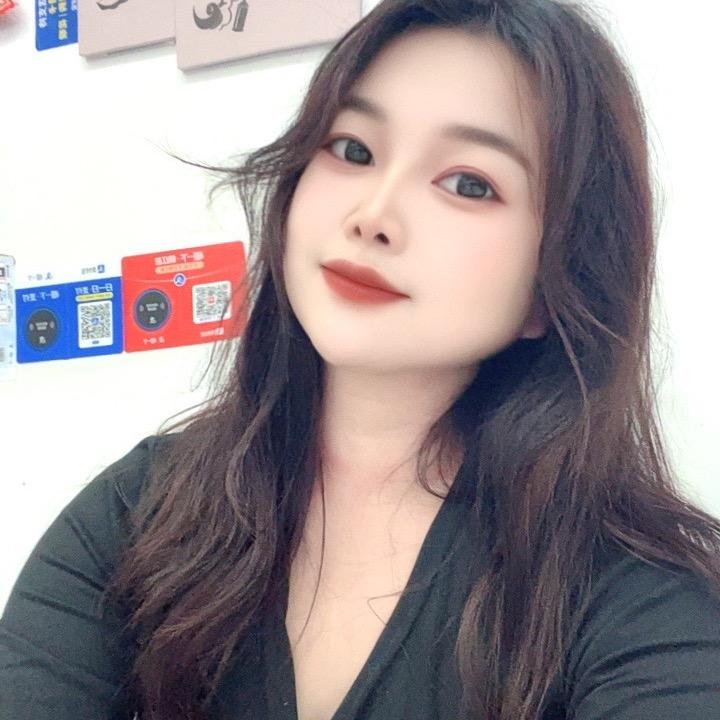 立仓💈爱丝理发店