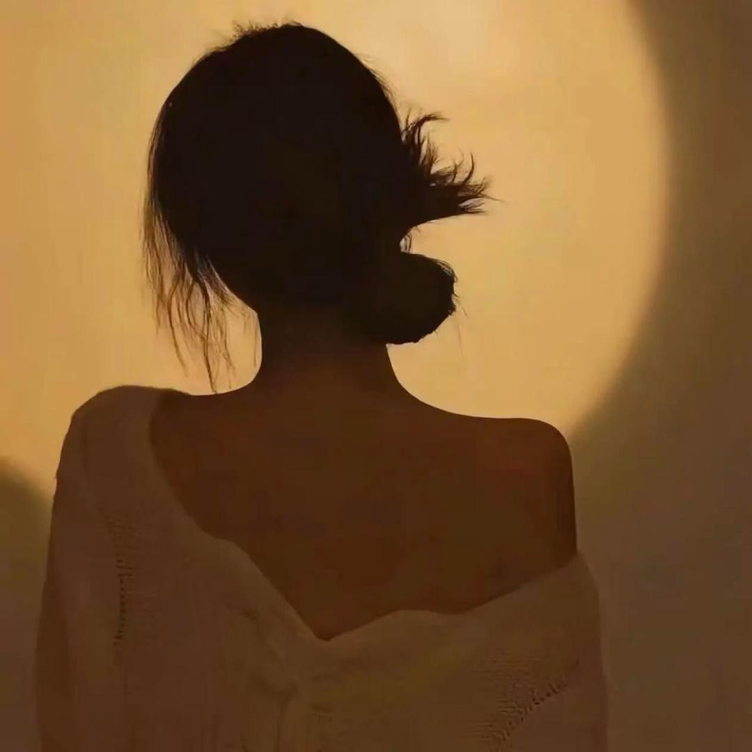 小小柳