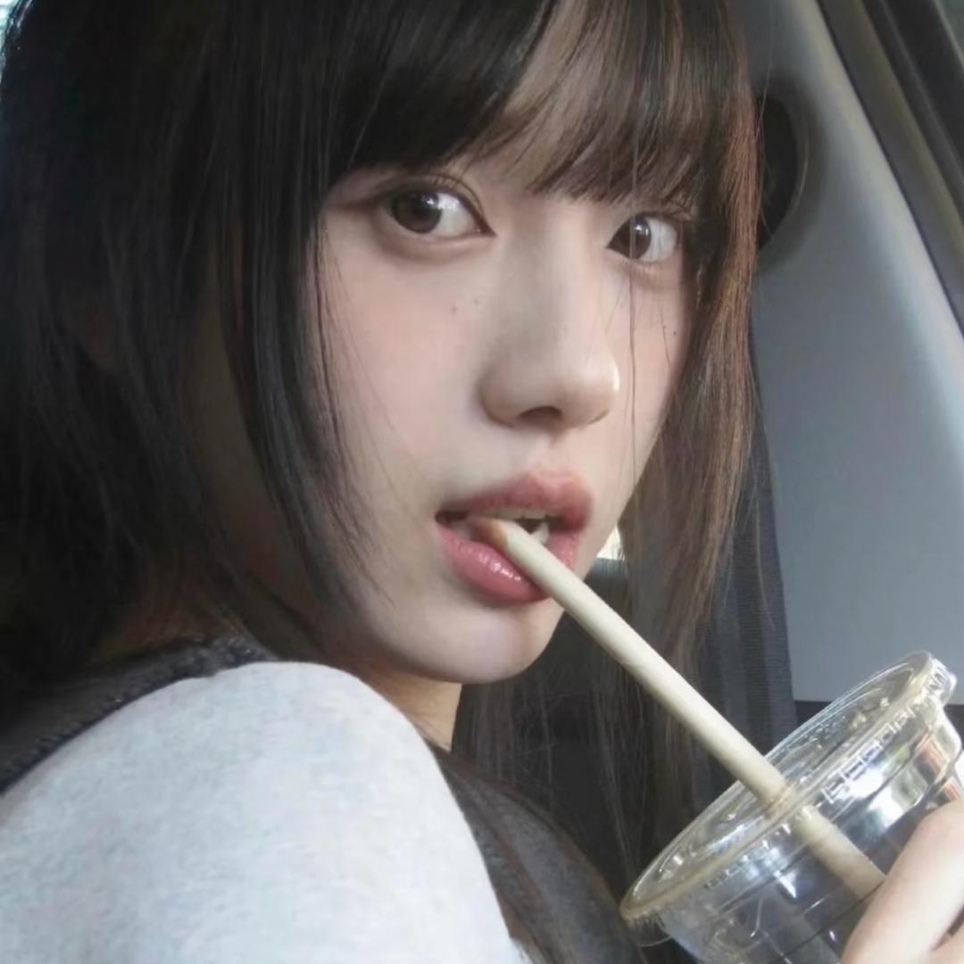 李亦菲（RELAX）