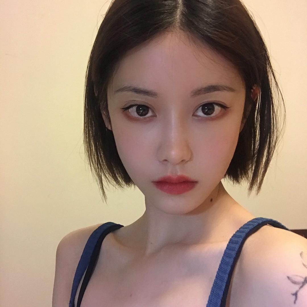 小梨是个der