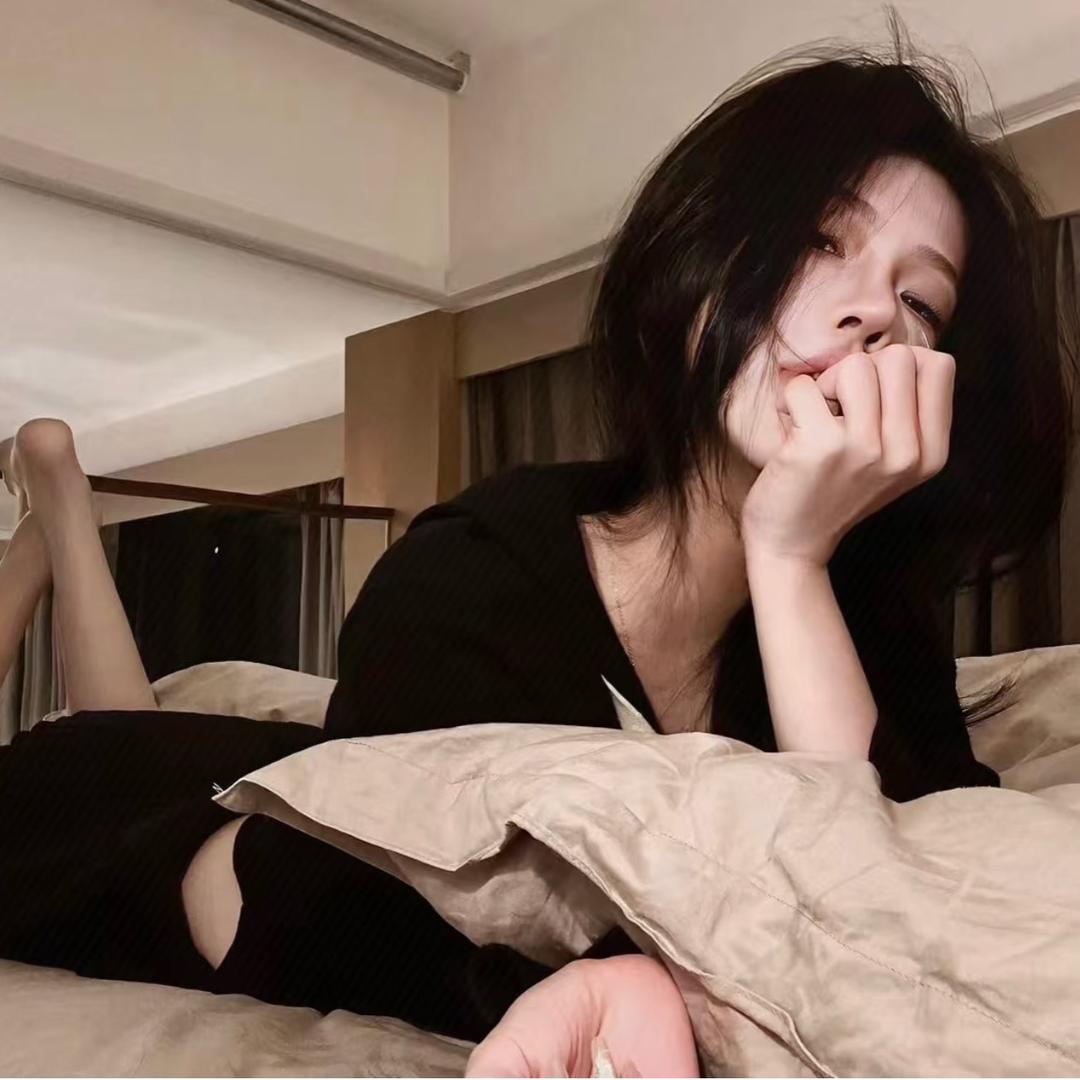 脾气暴躁的美少女.