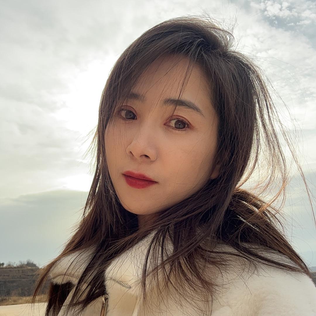小双鱼♓晶晶