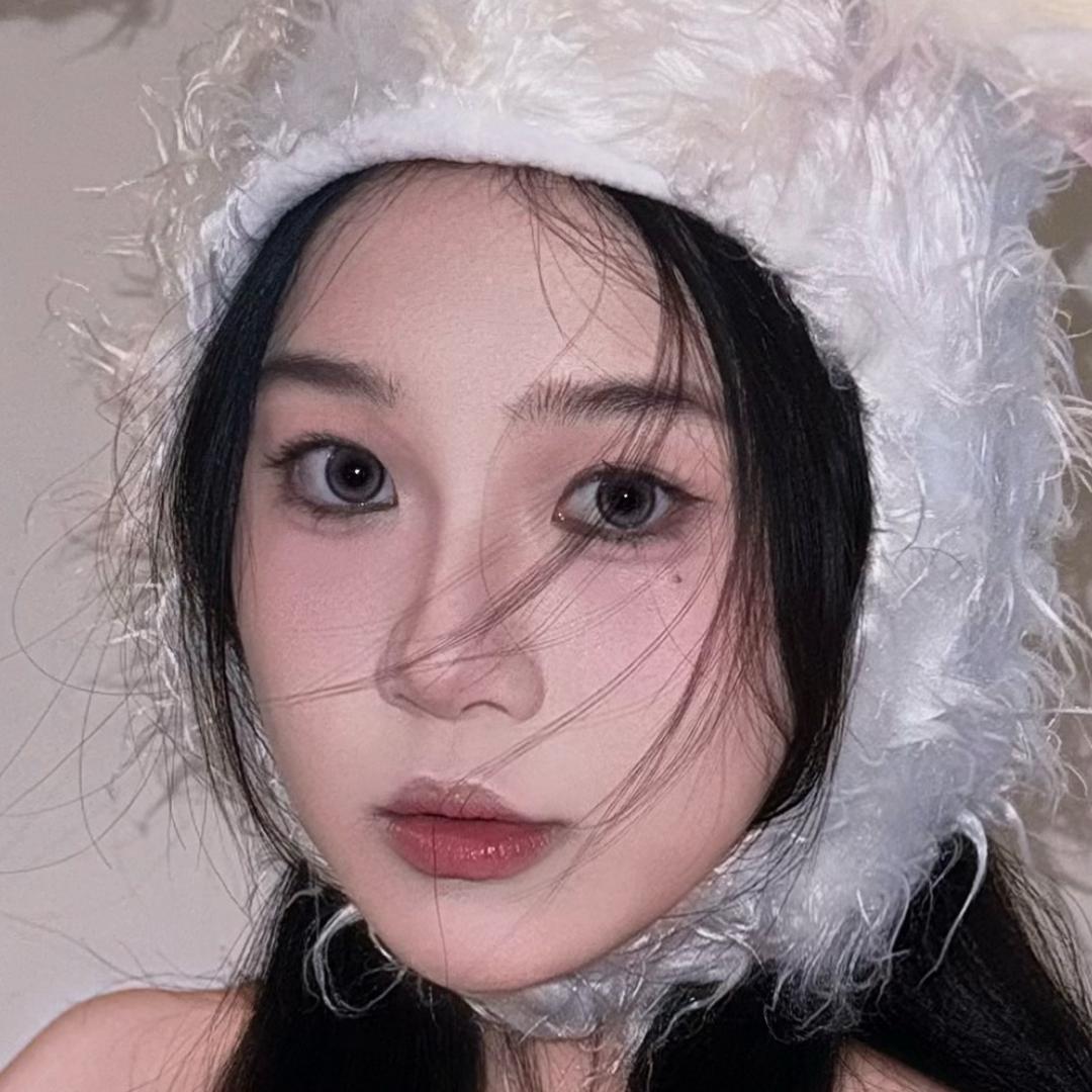 干姜美诗