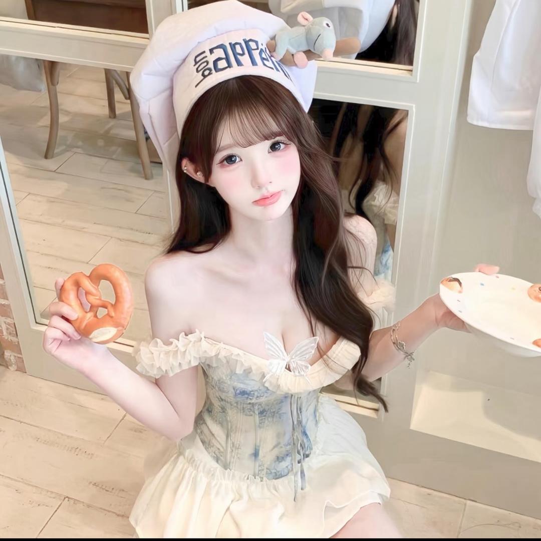 饱 饱
