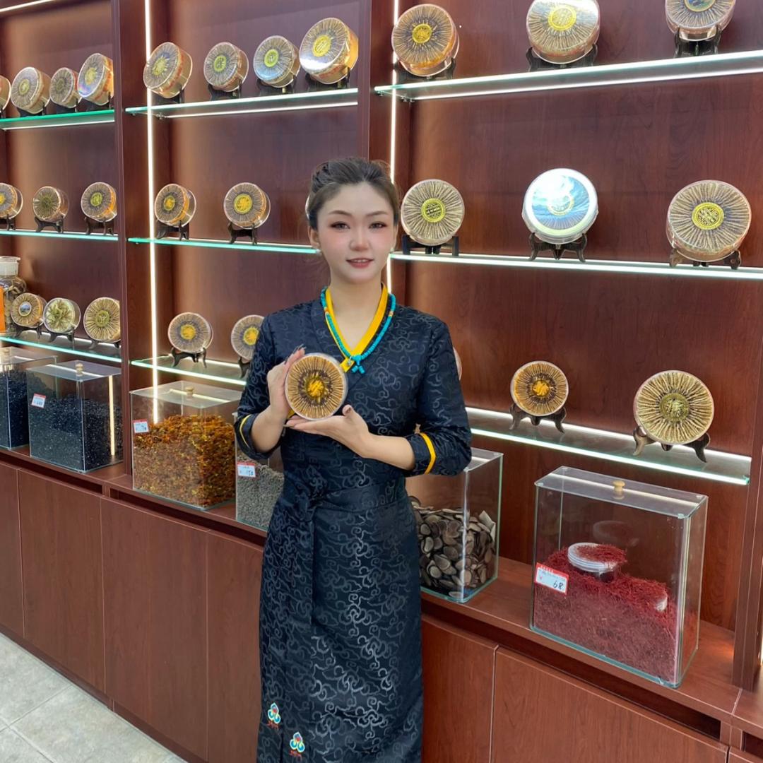 毛阿妹家的冬虫夏草