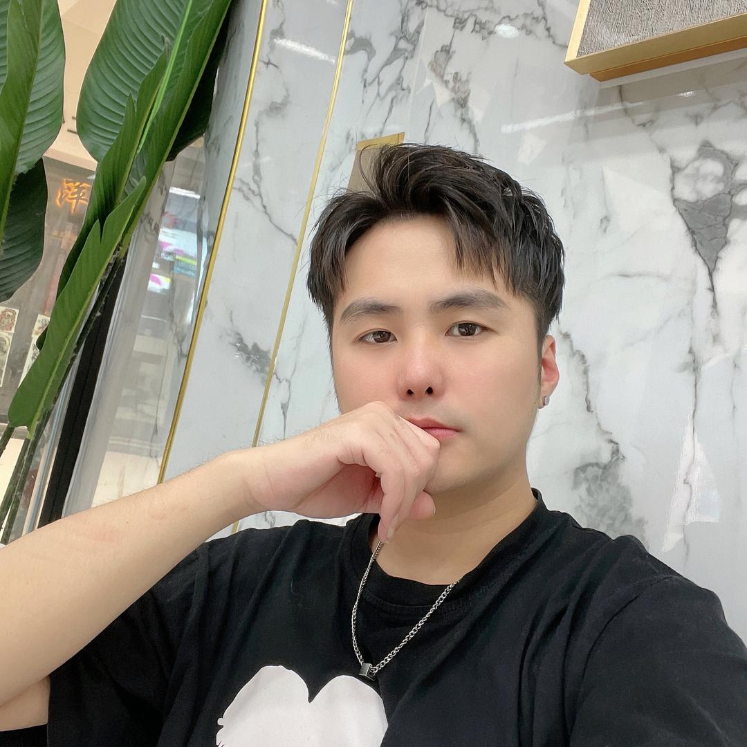 连云港烫发专家-王磊