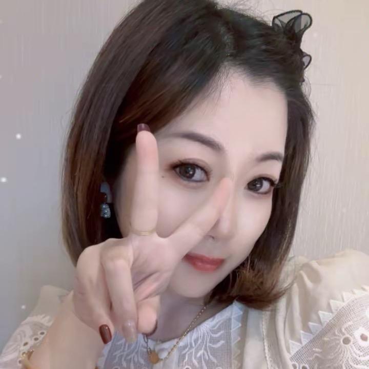 🦋🦋我是范范呀🦋🦋