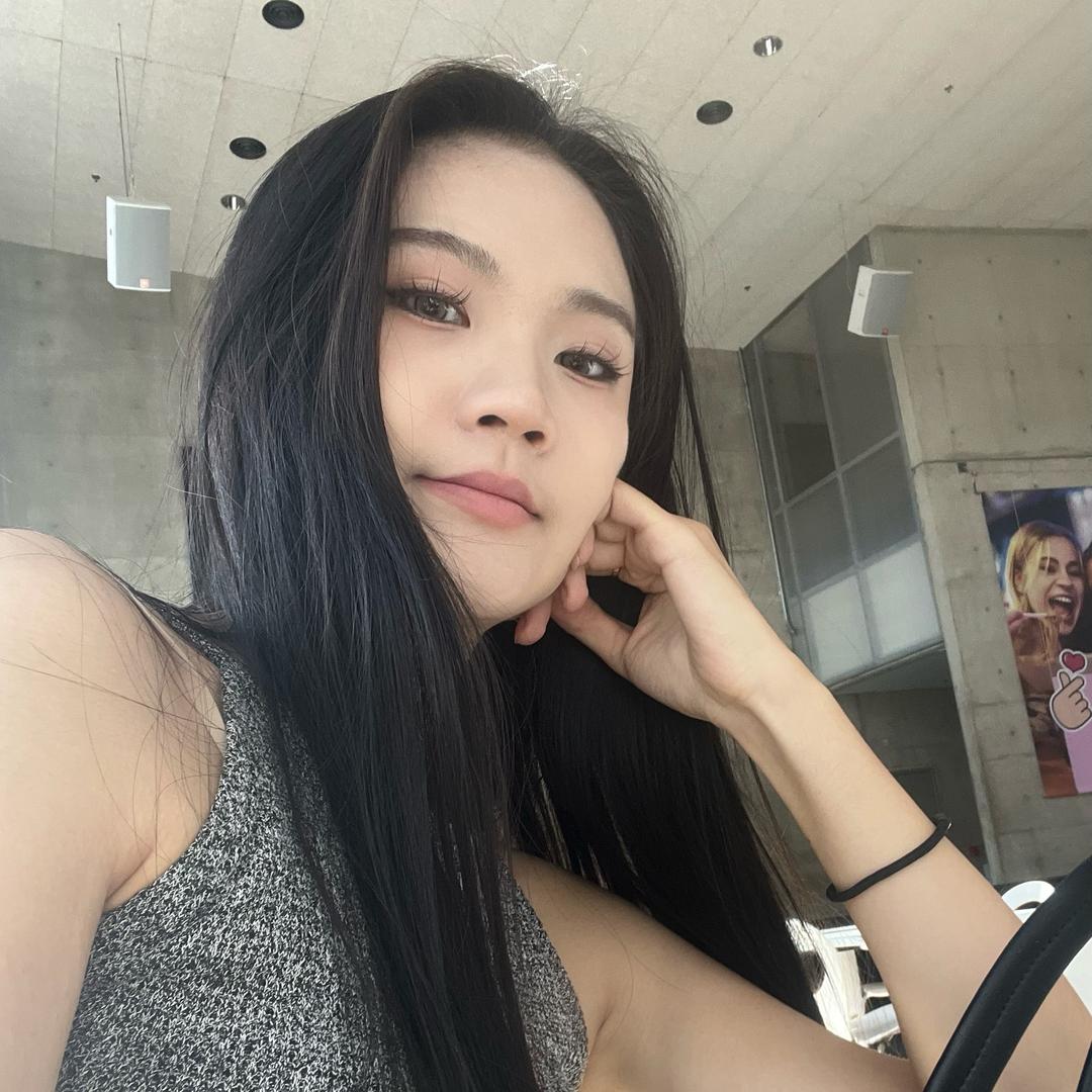 欣欣吖