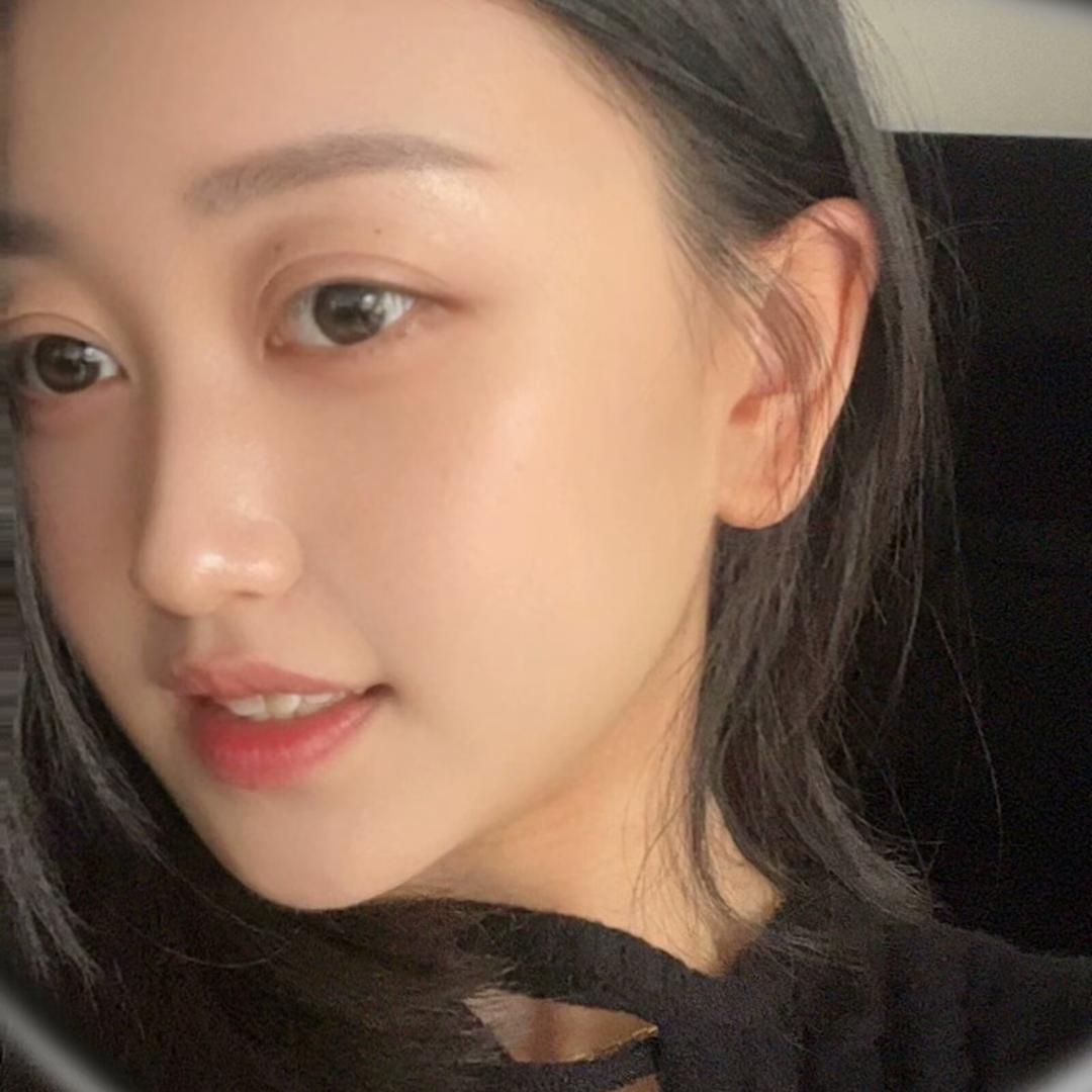 小怡Share