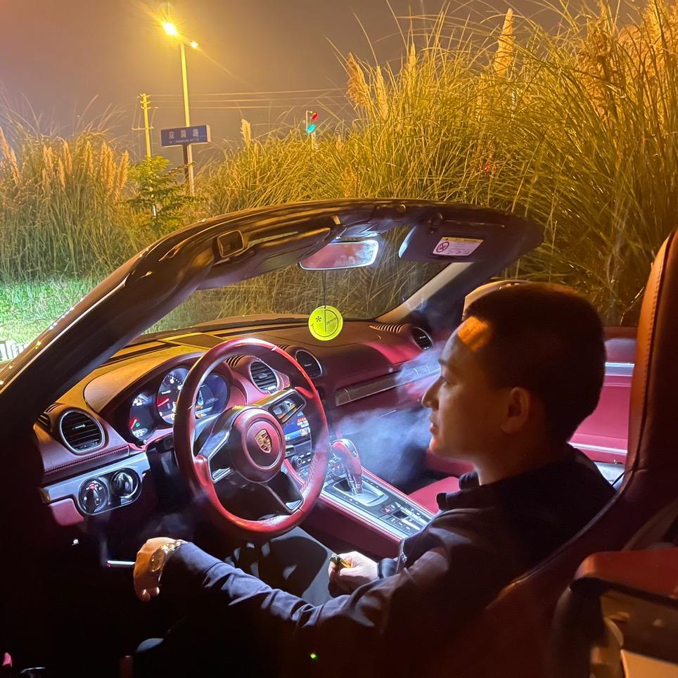 晟辉