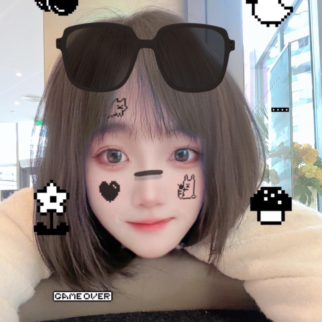 一只长颈Lu_璐