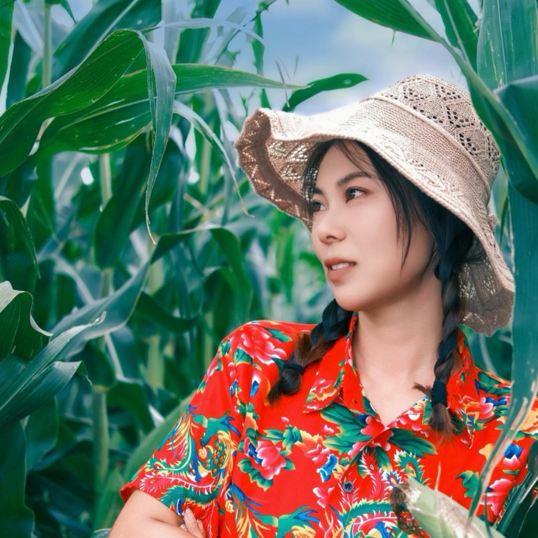 菲儿回村