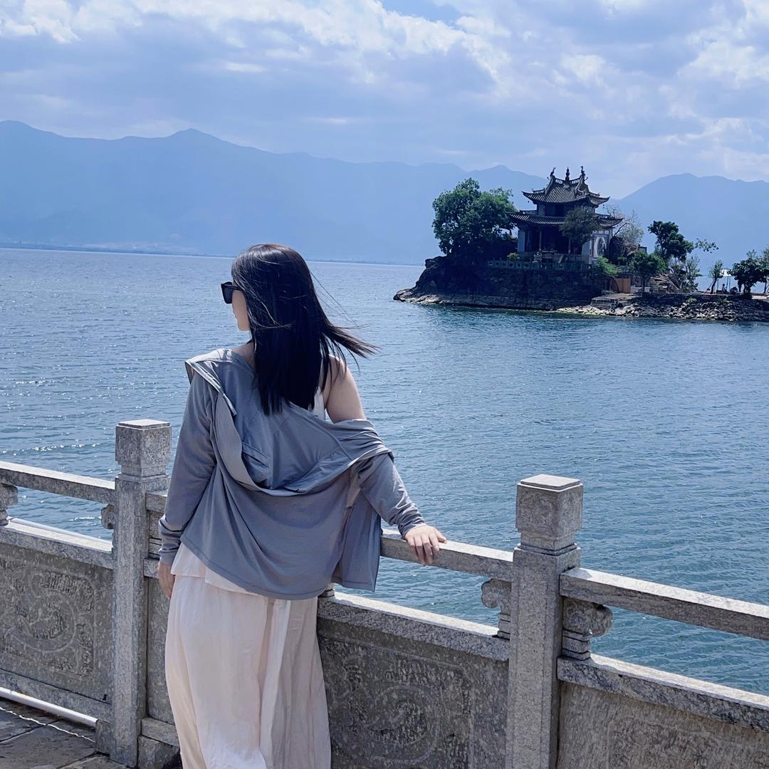 黑暗美少女