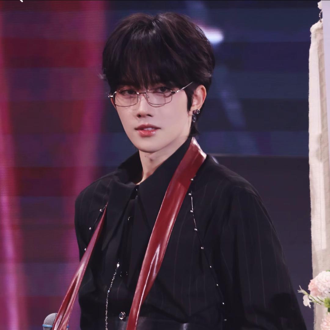 邱邱想要星星得到大海沛恩幸福久久