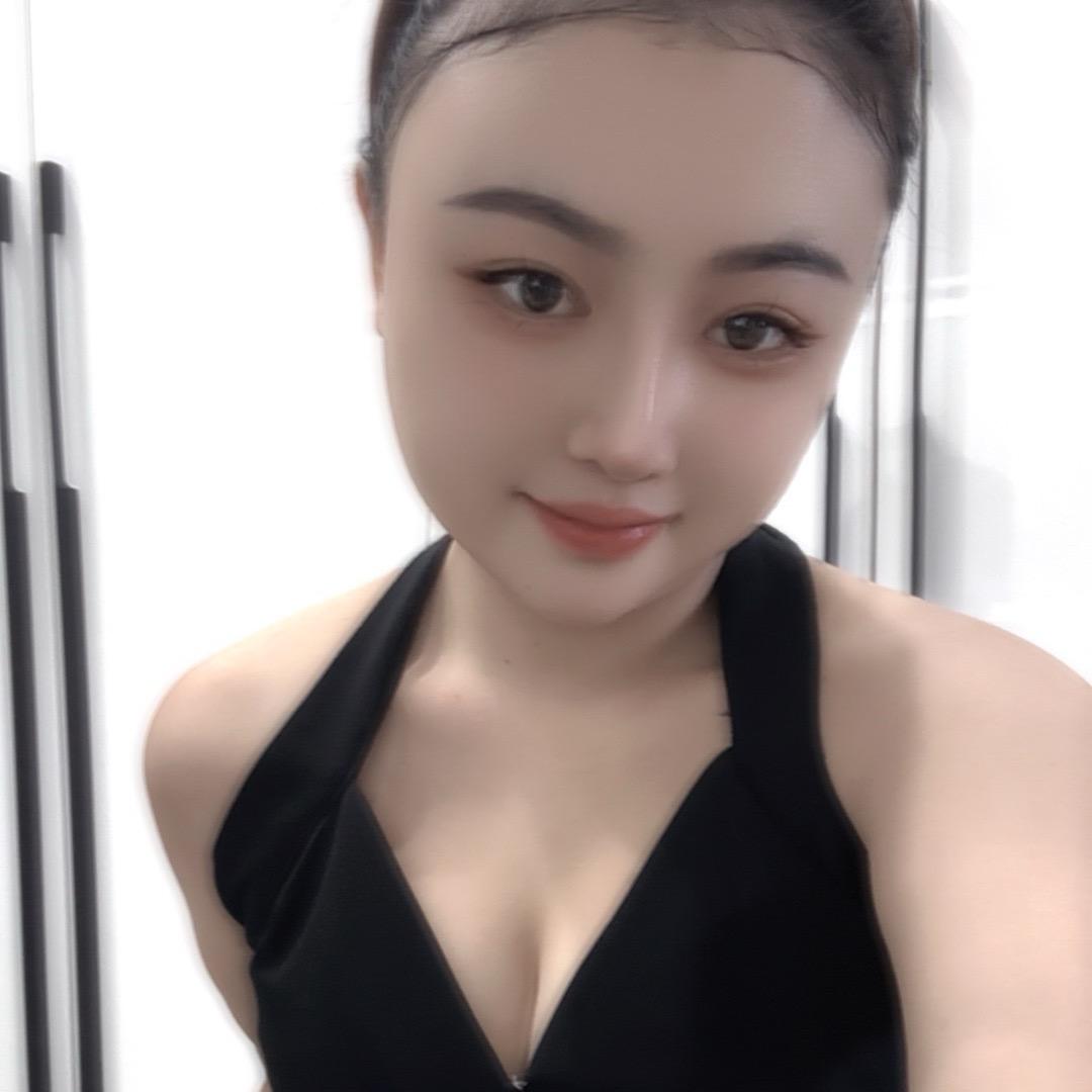 妍宝