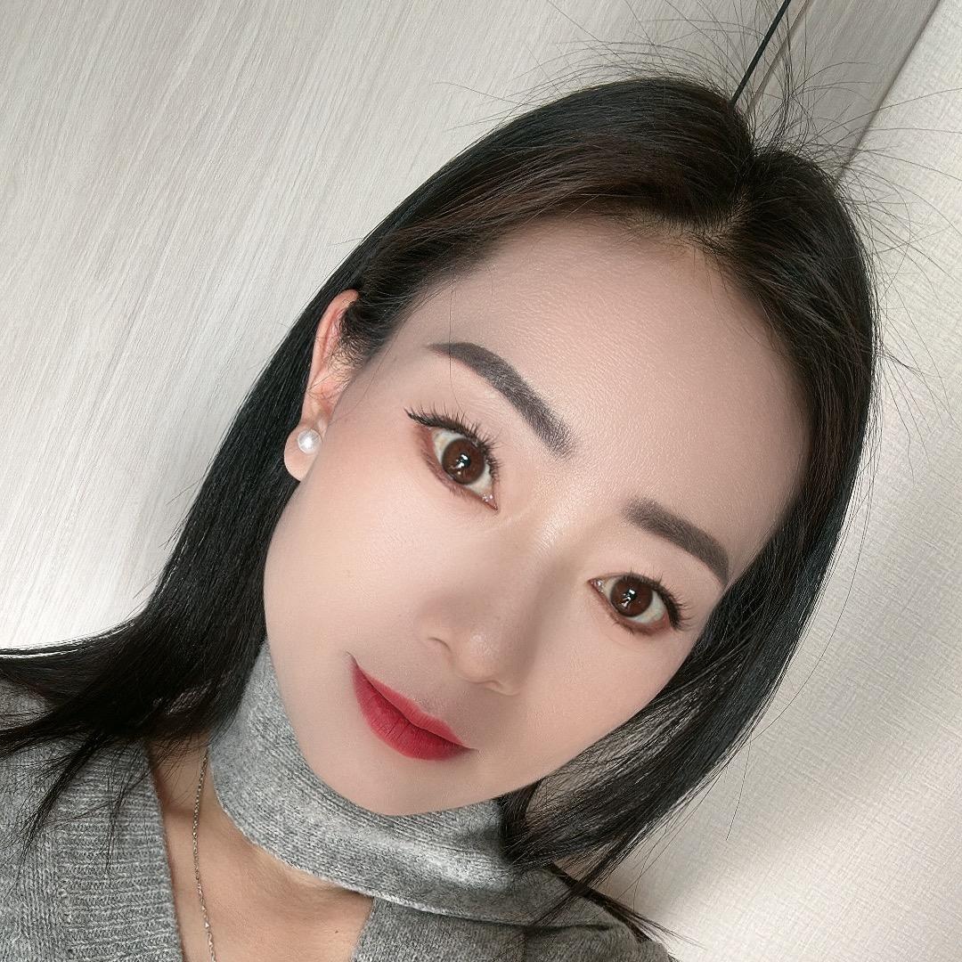 七七