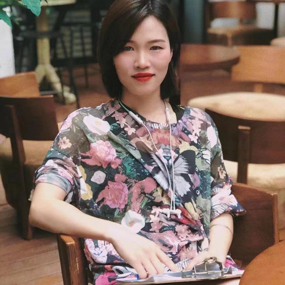莫默