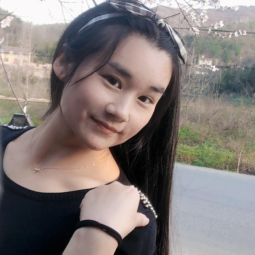 塔吊小姐姐