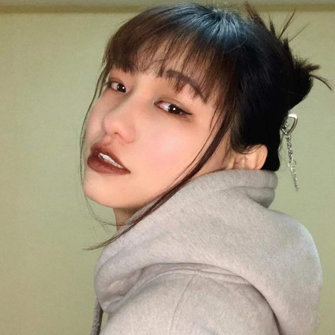小绵羊爱吃猪骨头