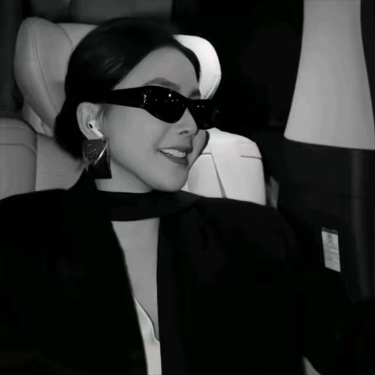 溶溶RONGRONG-精选穿搭分享