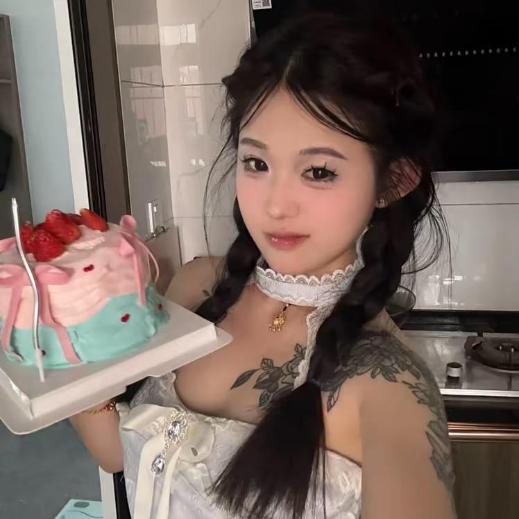 美羊羊.