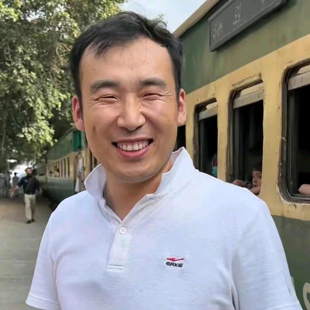 星光村🌟小飞哥