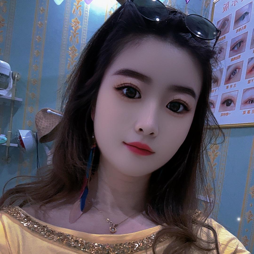 纤纤美甲美睫化妆半永久定妆
