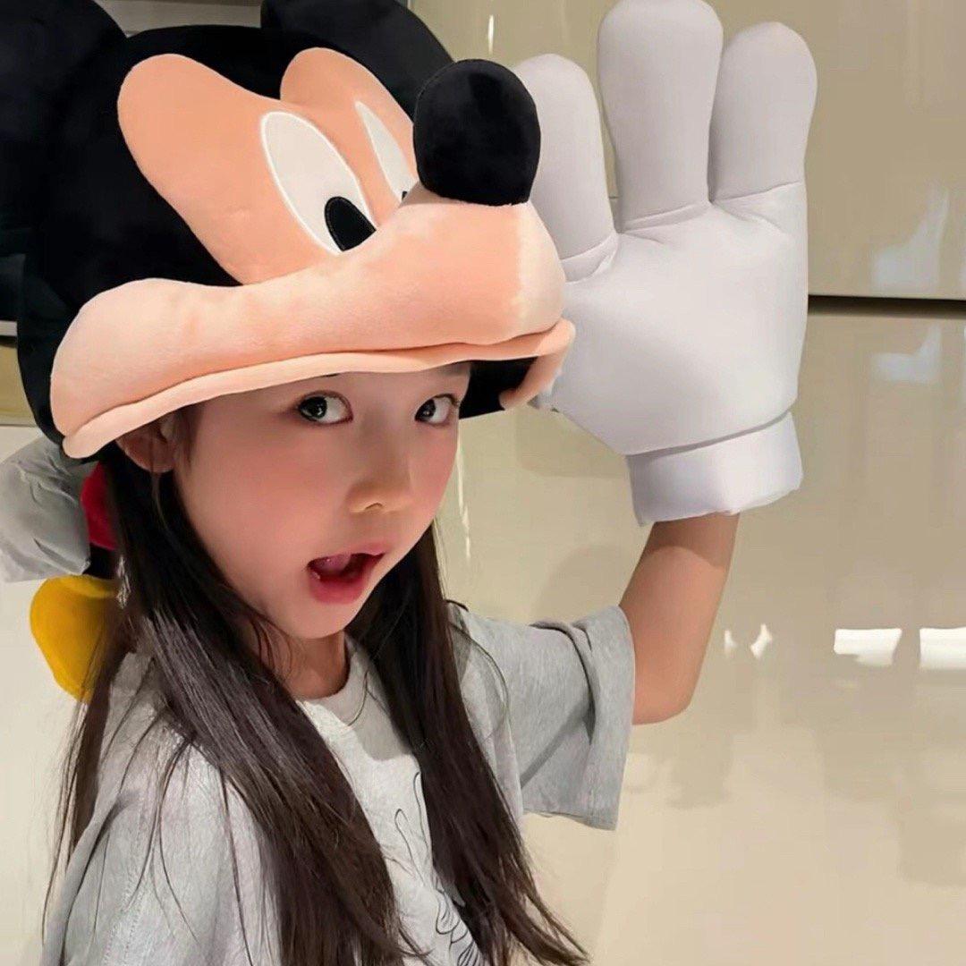 易意艺术家