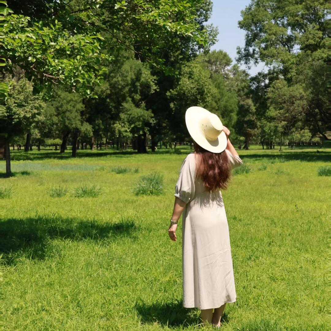 爱帽子的茉莉女士