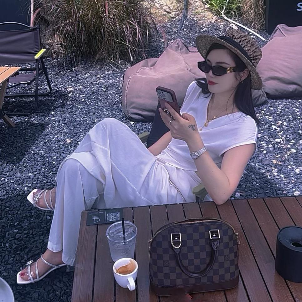 阿丽👠👠👠👠
