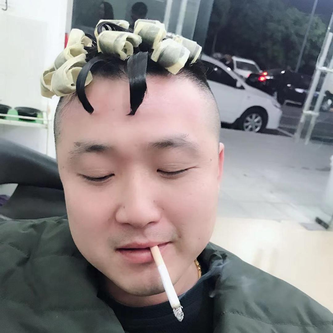 蹦蹦哥