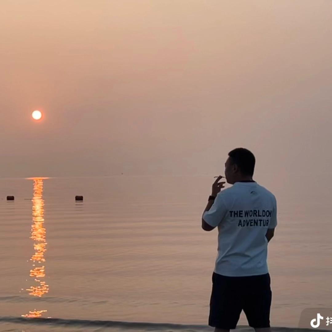 灰太狼。