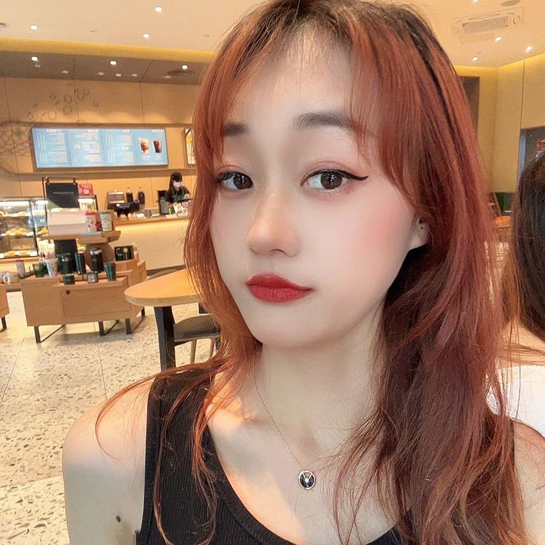 蓝小兰服饰穿搭