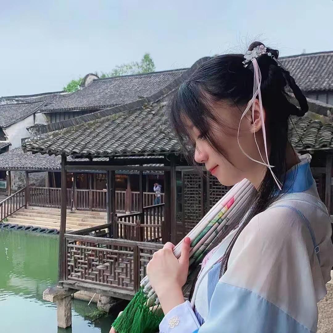 琼琼joan